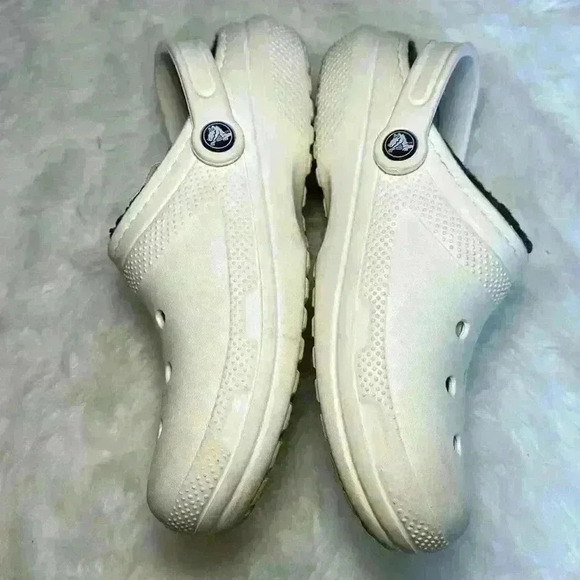 CROCS Classic Faux Fur Lined Men's Size 7 Women's 9 White Dual Comfort Clog - Picture 7 of 9
